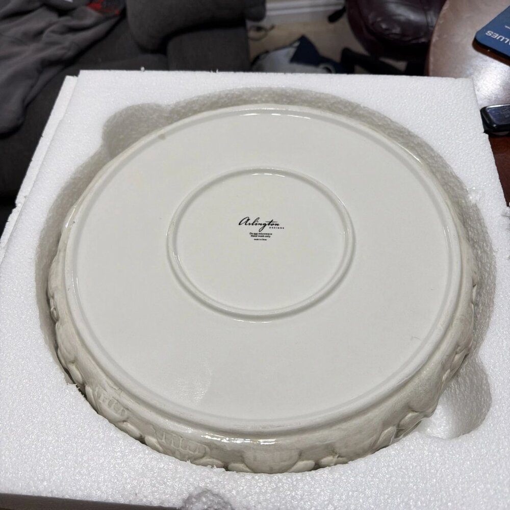 UPDATED - Arlington Designs 13x2.5 Skull Chip And Dip Plate - NIB ๐โ ๏ธ๐โ ๏ธ - Picture 8 of 8